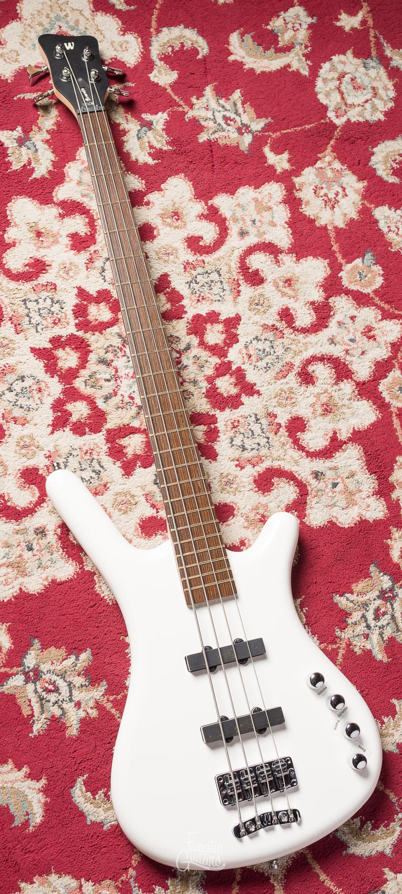 Warwick RockBass Corvette Basic, 4 - Solid White High Polish #001106-24 Segunda Mano