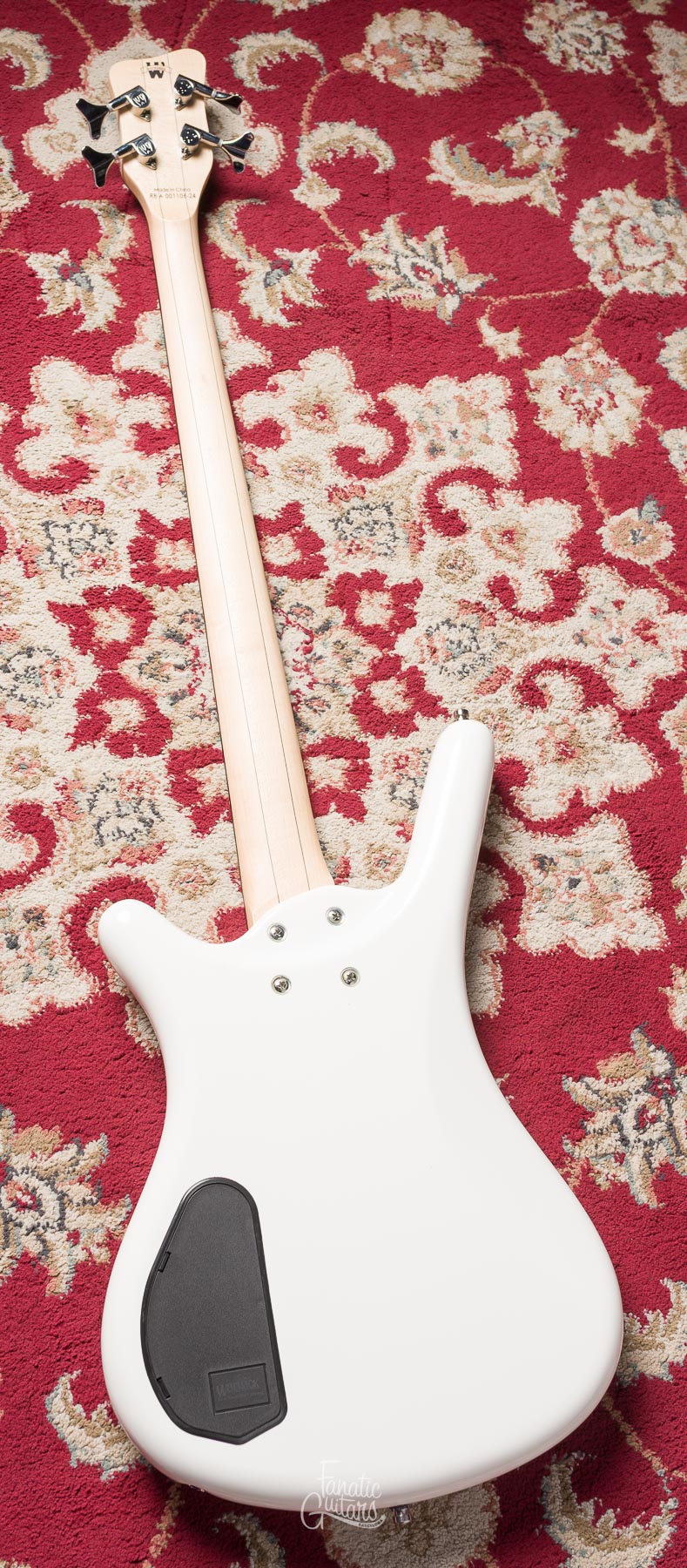 Warwick RockBass Corvette Basic, 4 - Solid White High Polish #001106-24 Segunda Mano