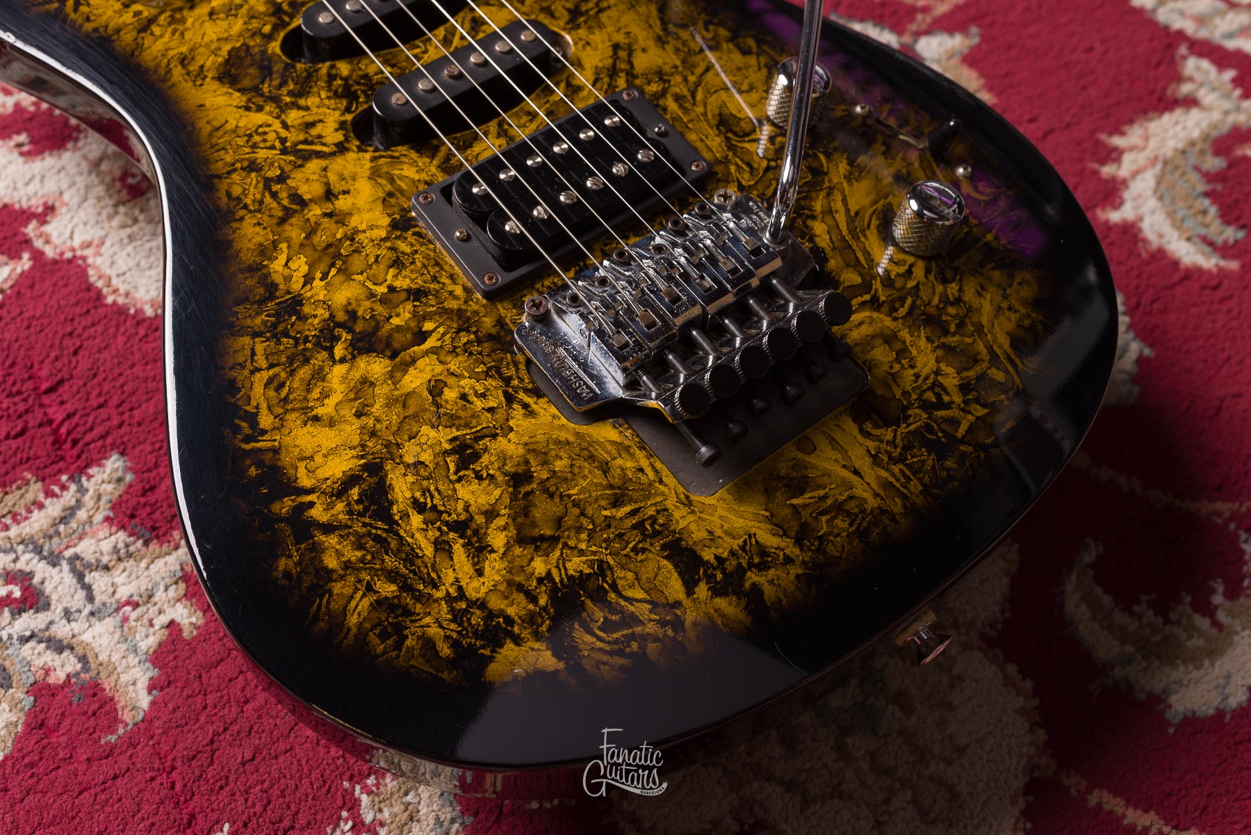 Washburn KC40V #0060682 Segunda Mano