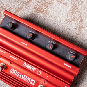 Rocktron Tsunami Chorus B-Stock