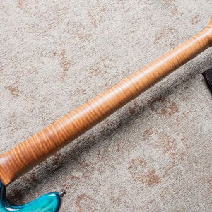 Sadowsky Mas­ter­Built 21 4 LTD WBTHBP