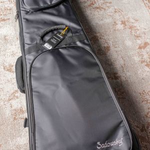 Sadowsky MetroLine 21-4 Vintage J/J Fresno – Solid Black High Polish