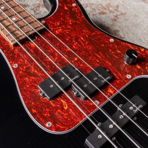 MetroLine 21 Hybrid P/J Alder - Solid Black High Polish