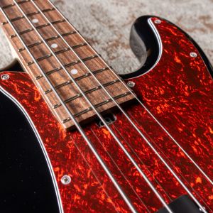 MetroLine 21 Hybrid P/J Alder - Solid Black High Polish