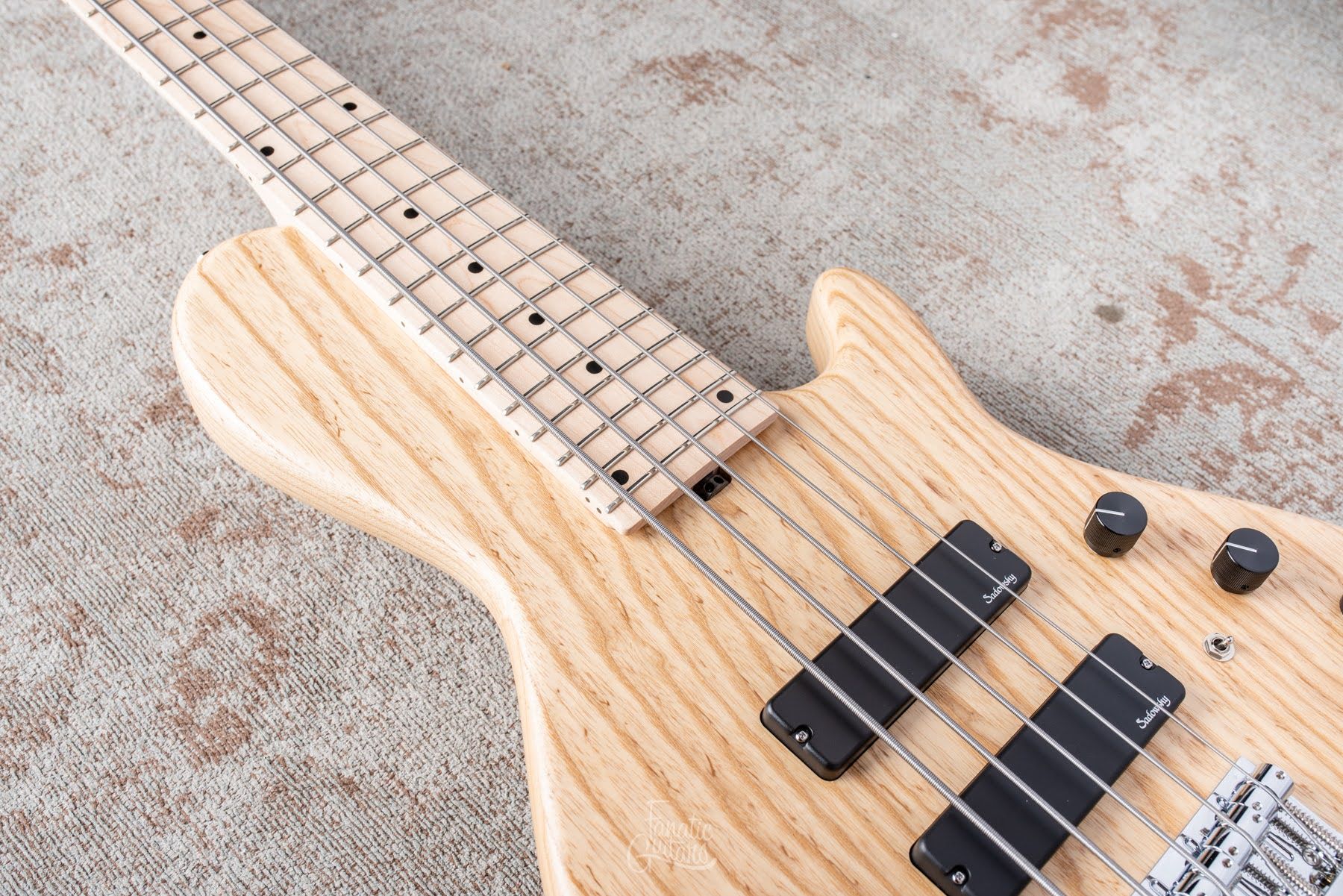 Sadowsky Metroline 24 Fret Single Cut Bass 5Cuerdas NTS C00151722