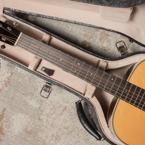 Santa Cruz Brad Paisley Pre War Model Guitar