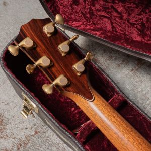 Taylor Custom GO Cutaway Electro Acústica