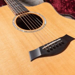 Taylor Custom GO Cutaway Electro Acústica