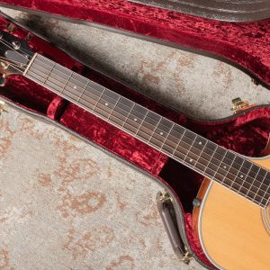 Taylor 414ce V-Class