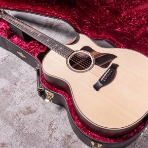 Taylor Builder's Edition 816ce, V-Class