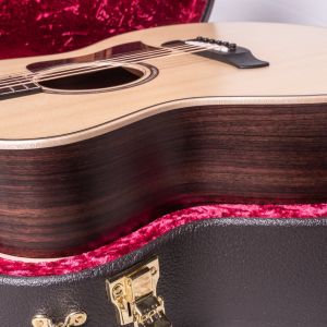 Taylor Builder's Edition 816ce, V-Class