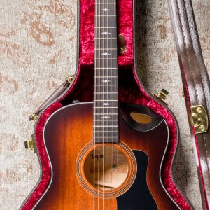 Taylor 326ce V-Class