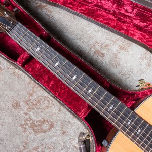 Taylor 317e V-Class Second Hand