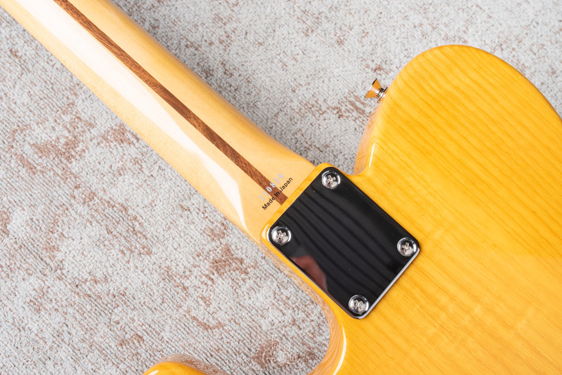 Tokai ATE118 VNT/M Vintage Natural