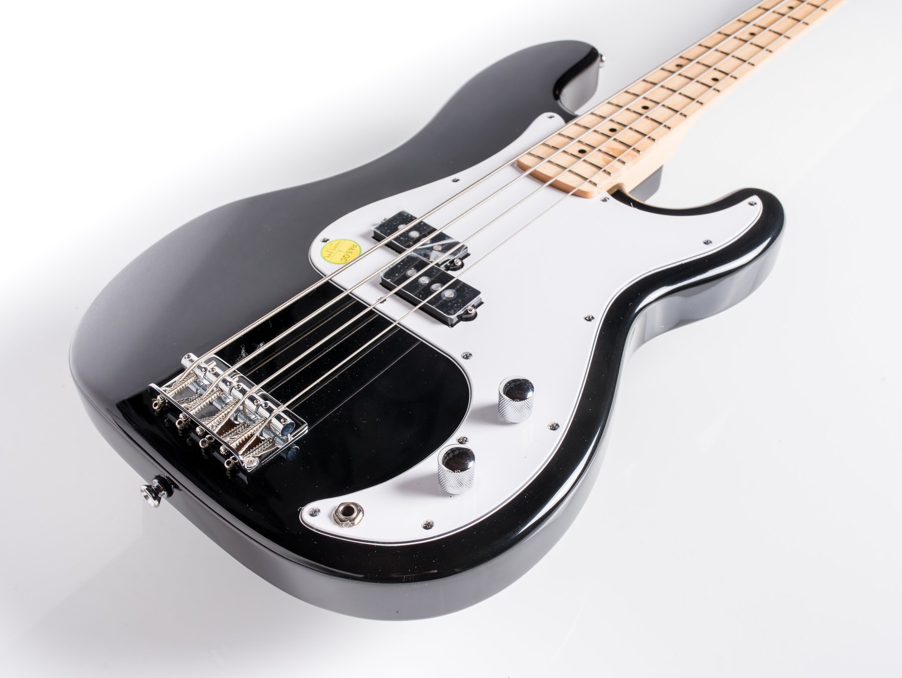 Tokai Traditional APB52 Hardpuncher Maple Black