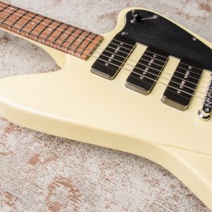 Fret King Esprit 3 Vintage White Demo