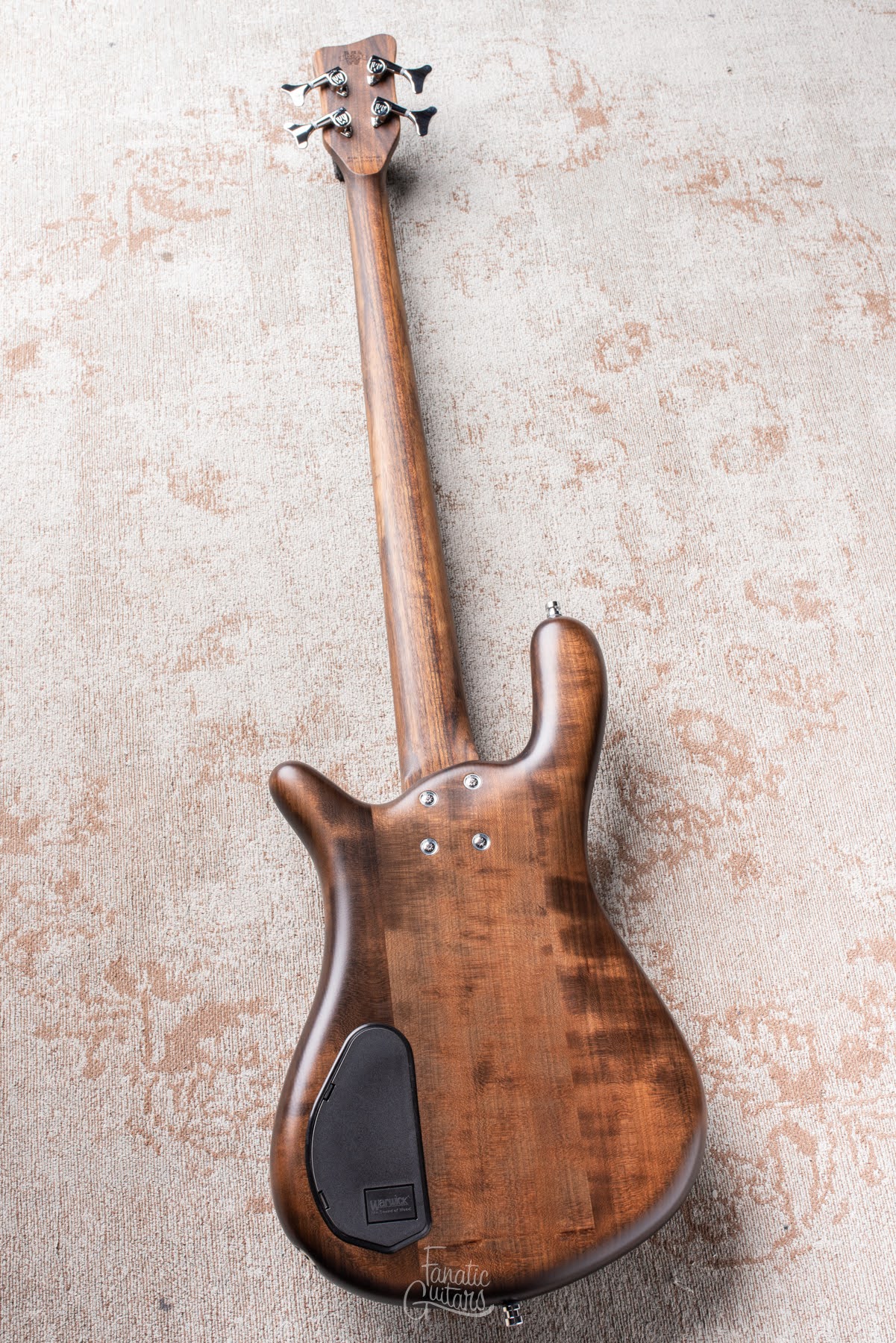 Warwick Teambuilt Pro Series Streamer LX, 4-String - Nirvana