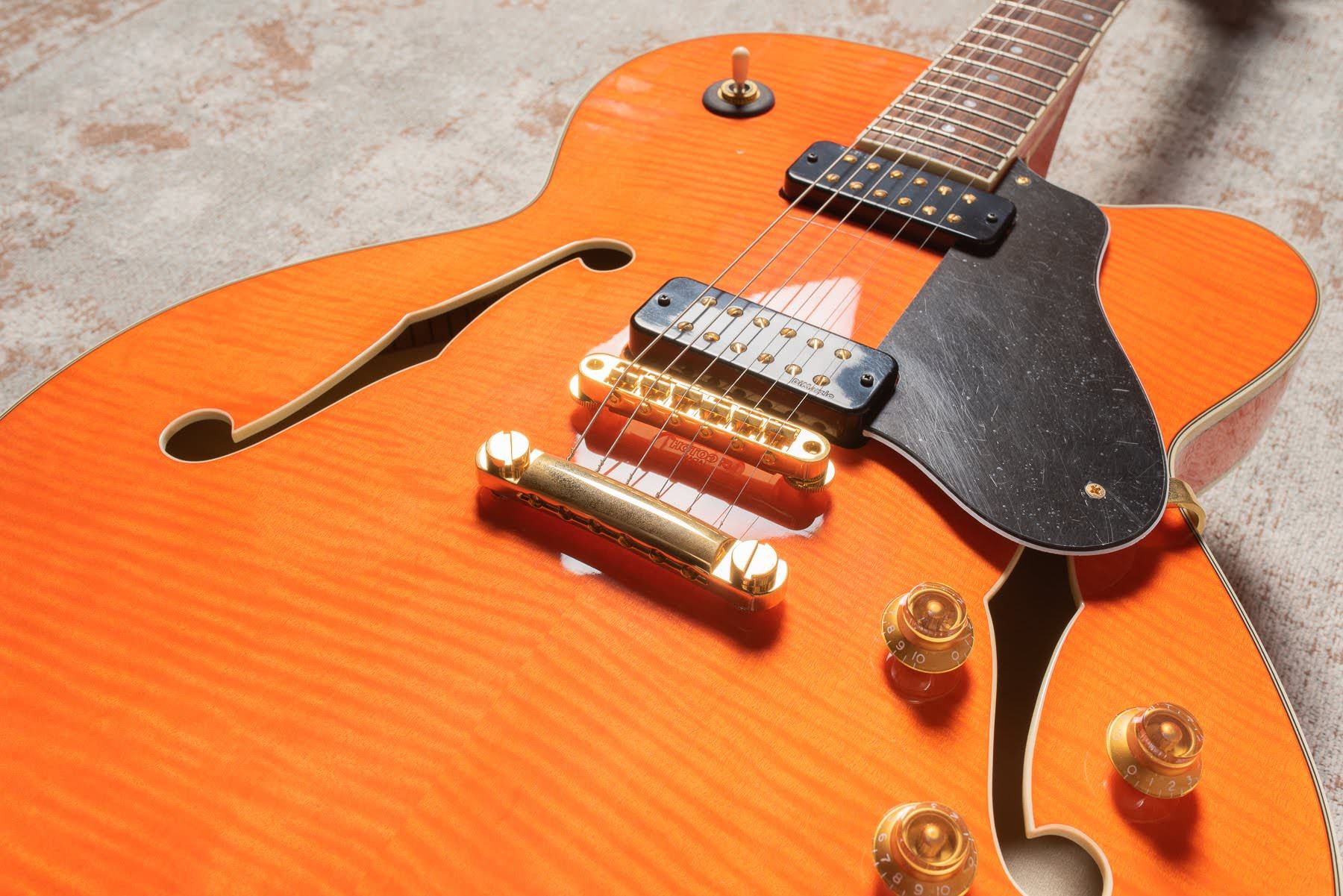 Yamaha AES1500 Fanatic Guitars